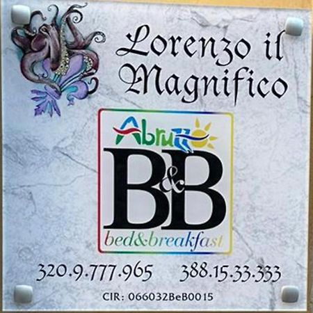B&B Lorenzo Il Magnifico Celano Exteriör bild