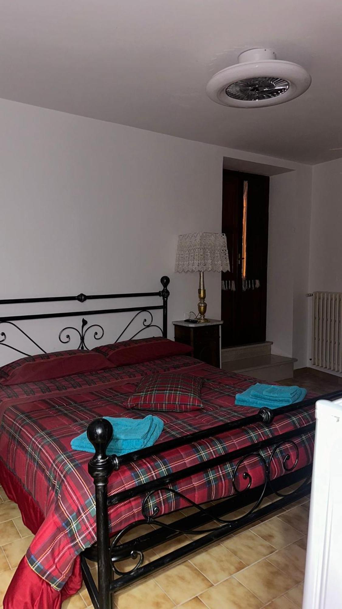 B&B Lorenzo Il Magnifico Celano Exteriör bild